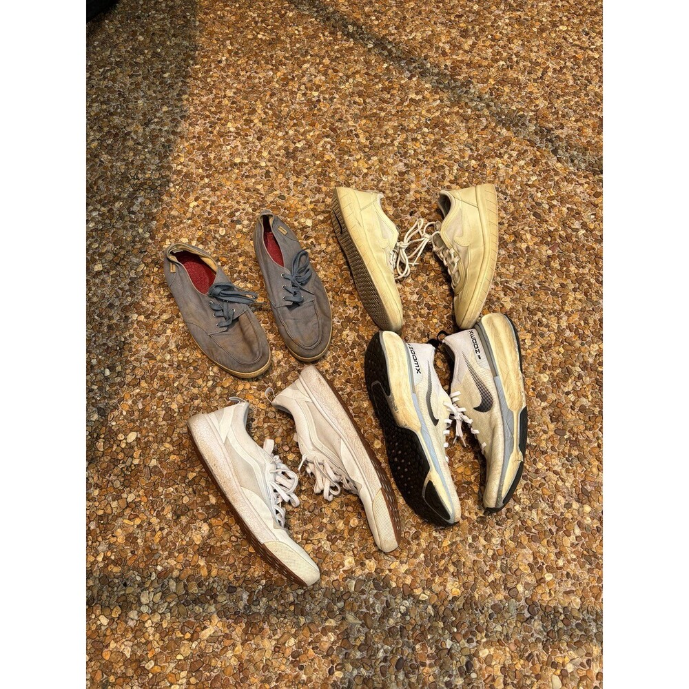 Beat up shoe lot